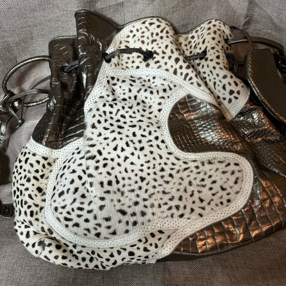 SHARIF Metallic Animal Print Bucket Drawstring Bag - Picture 13 of 16